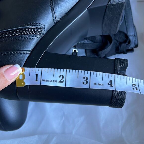 Cape Robbin Monik Platform Chelsea Ankle Boots with Chunky Block Heels Booties M - Picture 8 of 10